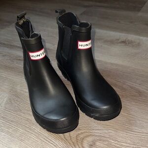Hunter Classic Black Chelsea Boots